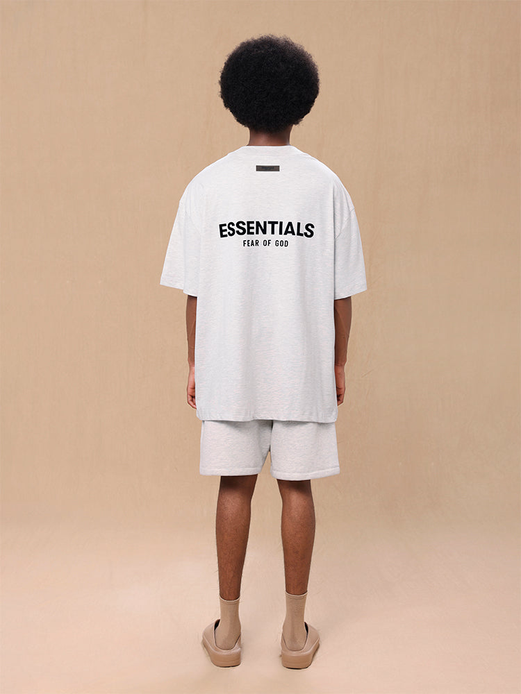 Fear of God Essentials Small letter embroidered velvet print relaxed oatmeal short-sleeved T-shirt（22XJ）