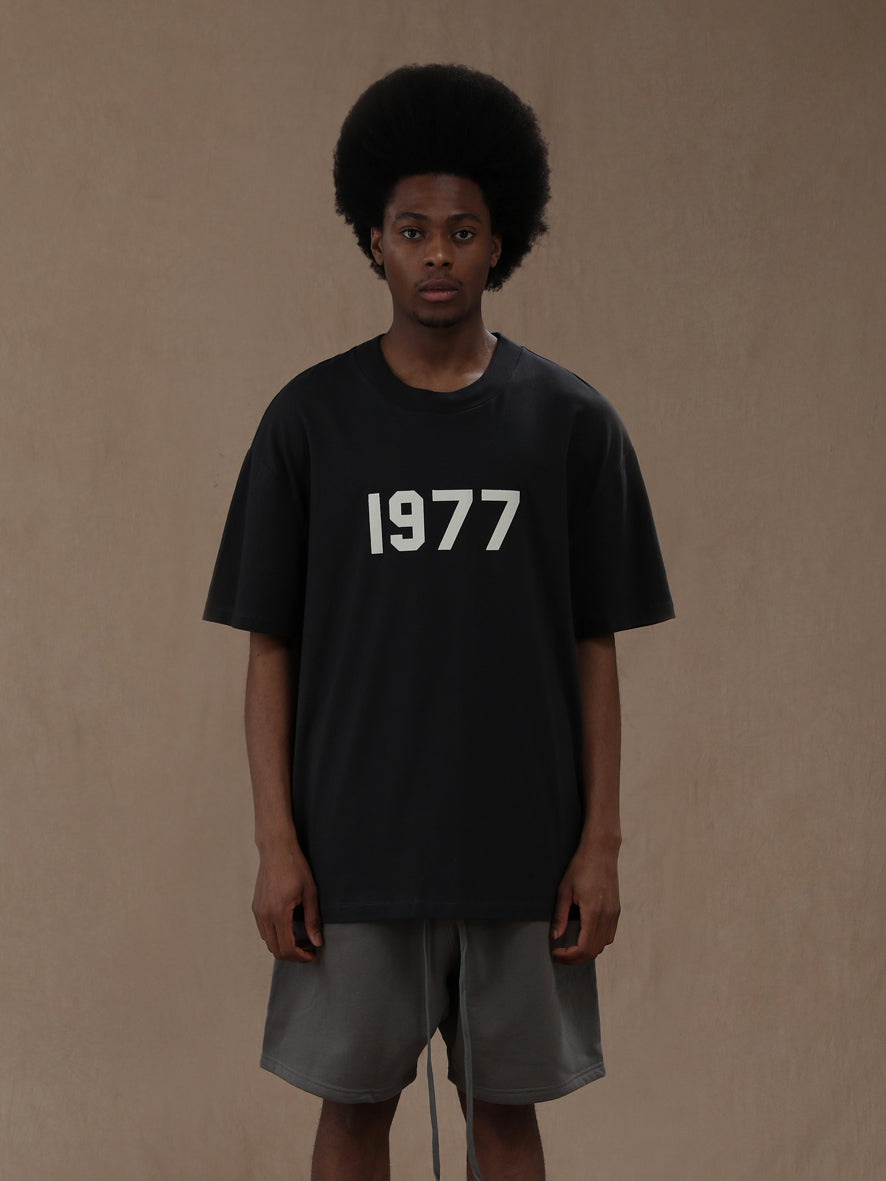 Fear of God Essentials Summer 1977 Double-Printed Loose-Fitting Men's and Women's Short-Sleeve T-Shirt(22XJ1977)