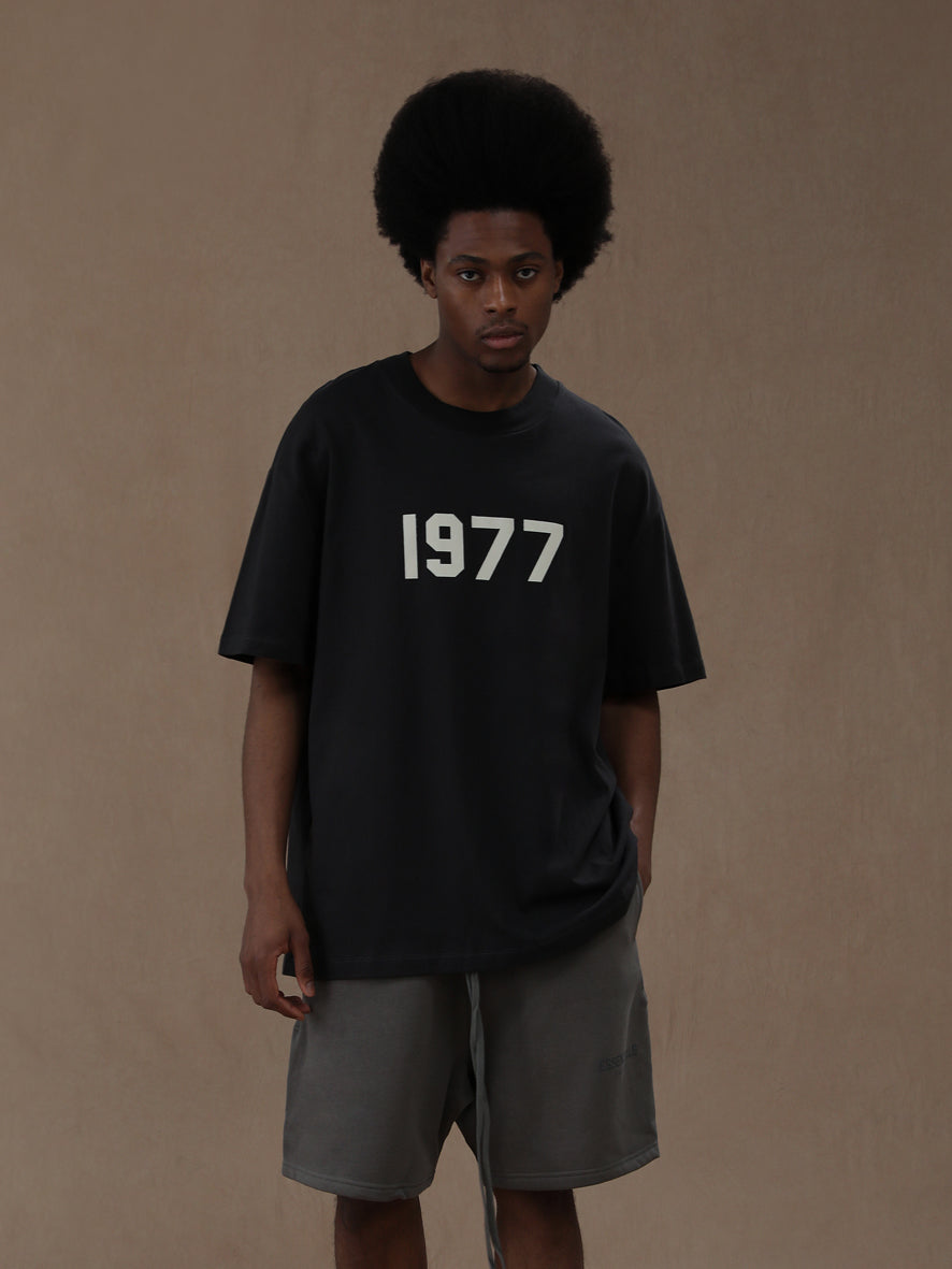 Fear of God Essentials Summer 1977 Double-Printed Loose-Fitting Men's and Women's Short-Sleeve T-Shirt(22XJ1977)